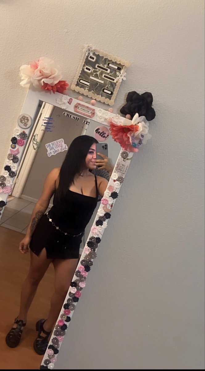 claudizzlezz's tweet photo. lil update of me since I went mia in april ♊️🔥💫✨🙏🏼 https://t.co/vmSAQ6XGo8