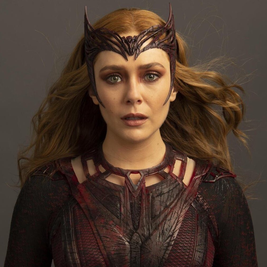 henrisvoid's tweet image. House of M may be terrible for Wanda, but Elizabeth Olsen would give us an oscar winning performance