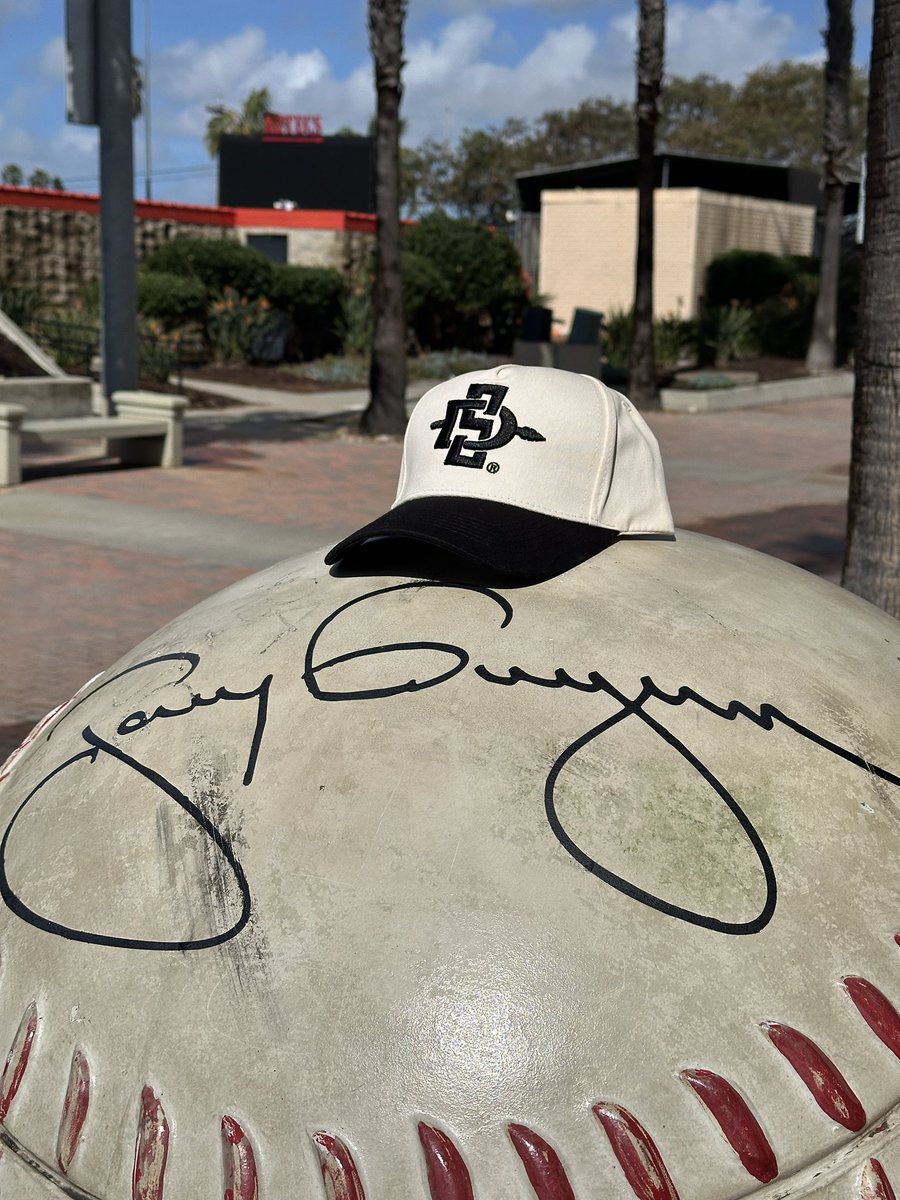 Be one of the first 200 fans tomorrow at Tony Gwynn Stadium to snag yourself one of these sweet baseball caps 🤩

Gates open at 4:30pm with first pitch at 6pm!