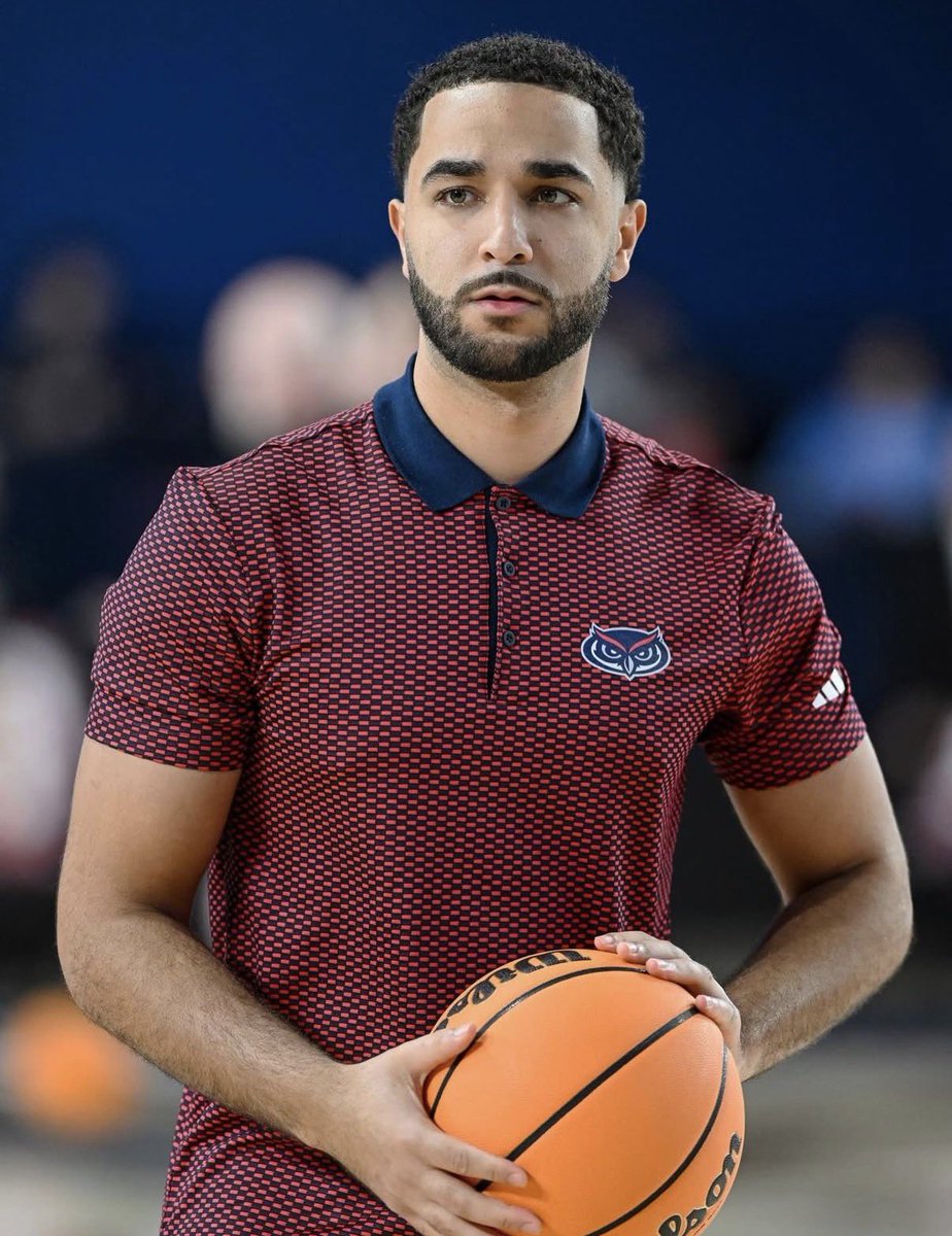 YelvisParker's tweet photo. Proud Dad! 3 out of our 4 boys will be on the court at the same time 2-22-26 on ESPN2/U 4pm EST! FAU VS NTU @Deshon_Parker @Demond_Parker33 @siah400 @CoachChan02_ https://t.co/2zOZYng6Po