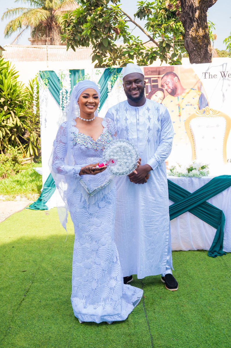 M@rie B@h tweet media