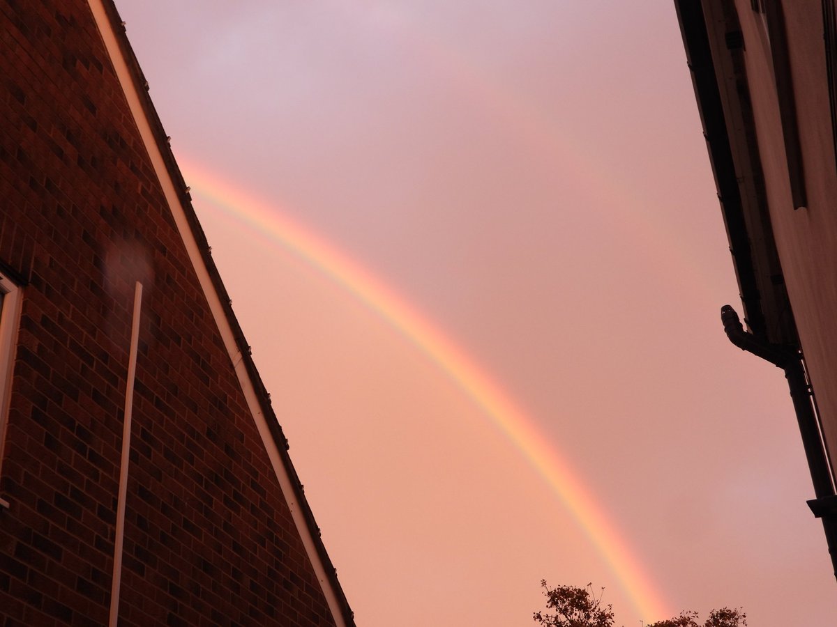 astronomy_dan's tweet photo. Stunning Redish Double Rainbow 🌈 over Wolverhampton West Midlands UK on 25/10/24 with A nice Red Stormy Sky. @MoonHourSocial @ThePhotoHour @StormHour #Doublerainbow #Redrainbow #Redskies #Redsky #Autumn #Autumnvibes #Autumn2024 https://t.co/FqY2i1nBlv