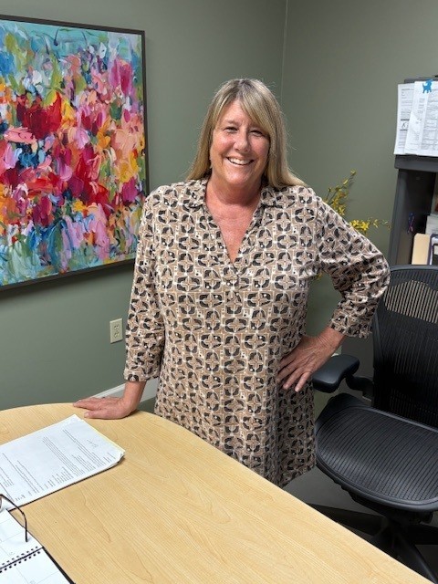 FUBAWorkersComp's tweet photo. We're excited to celebrate Debby Harrison's 23rd anniversary with FUBA Workers' Comp! Deb is our North &amp; Central FL underwriter and our North FL marketing rep. Her heart and expertise make her an agent favorite and she'd love to see you the next time she's in your area! https://t.co/Wahi3ZWP4D