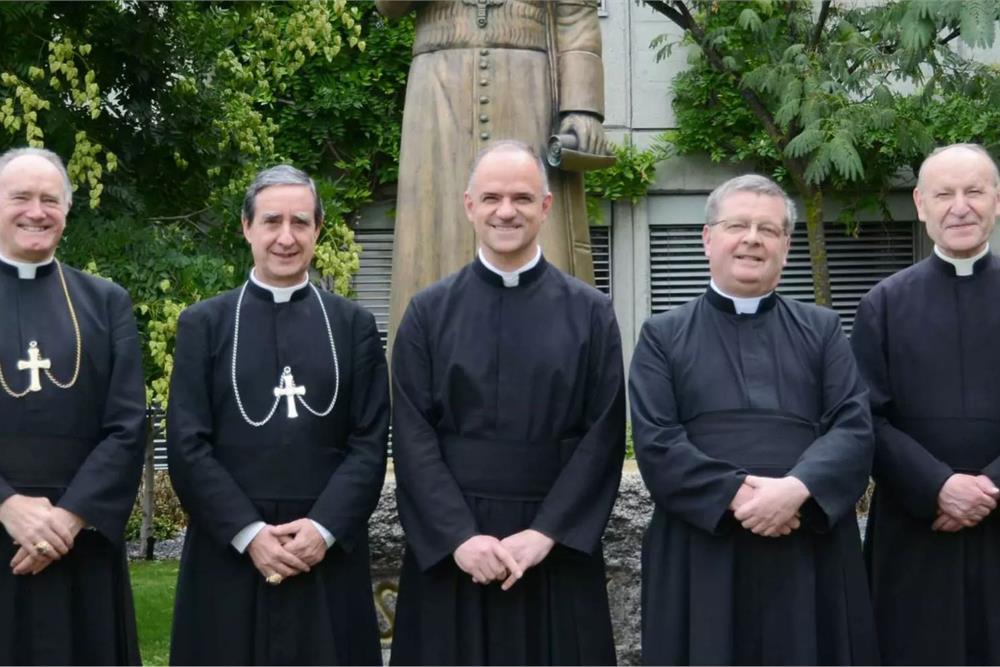 Le Fil Catholique tweet media