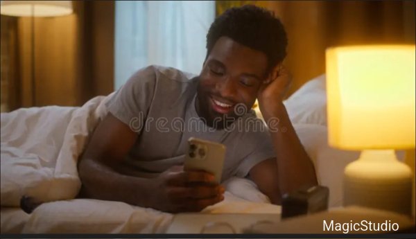 🔥 Dear men 🔥 

YOUR PHONE IS HURTING YOUR ERECTIONS 🧵.

YOU'RE scrolling before bed, dopamine-chasing all day, and wondering why you can't perform at night. Your phone isn't just wasting your time—it's rewiring your brain and destroying your sexual function. 

Below is exactly