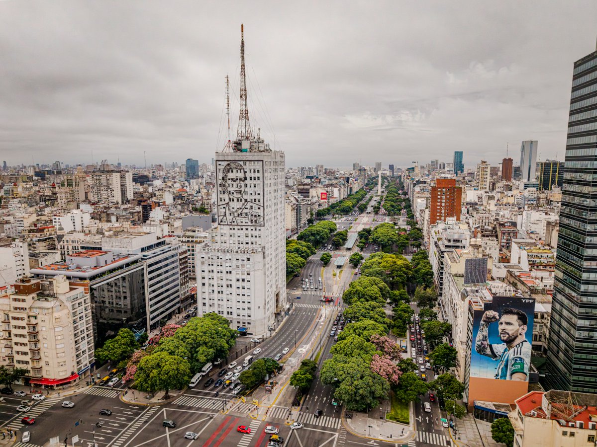 cgtoficialok's tweet image. Las imágenes hablan por sí solas.

El paro nacional se siente en cada puesto de trabajo, en cada fábrica, en cada oficina, en cada rincón del país.

No nos dan lo mismo nuestros derechos.
No se negocia el trabajo, no se rifan las conquistas.

Diputados, escuchen el mensaje, no