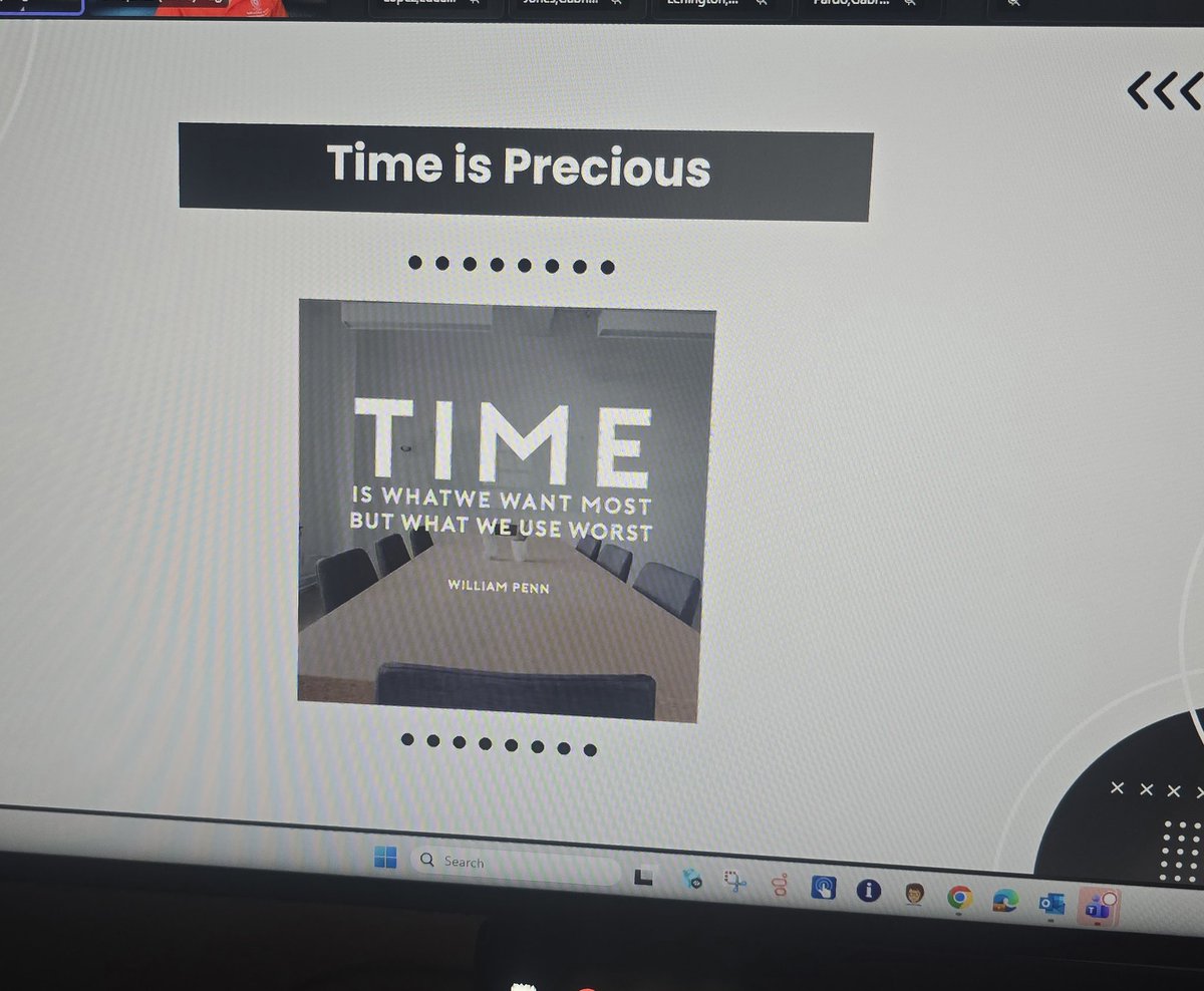 SenaidaS tweet media