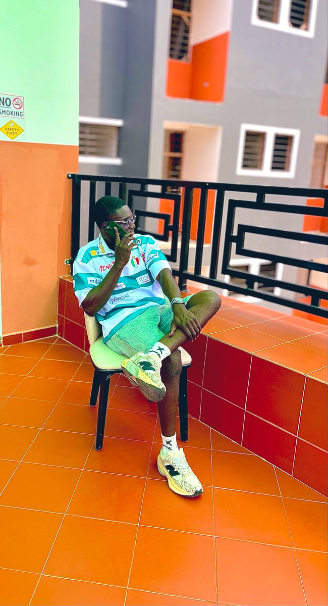 bLaa 👑rEmIx🦍 tweet media