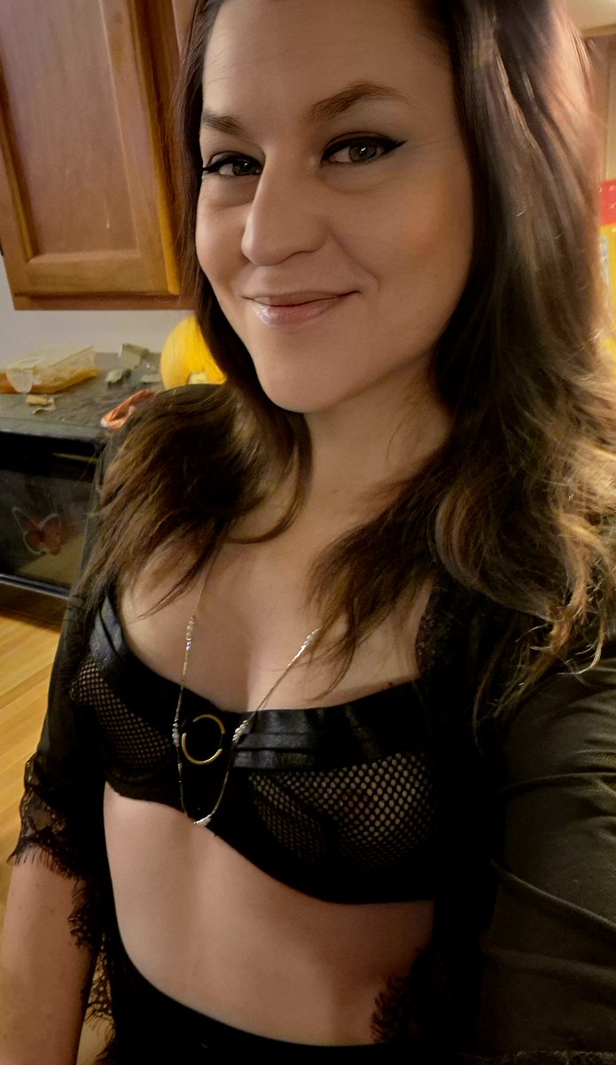 LayneKelsi3 tweet media