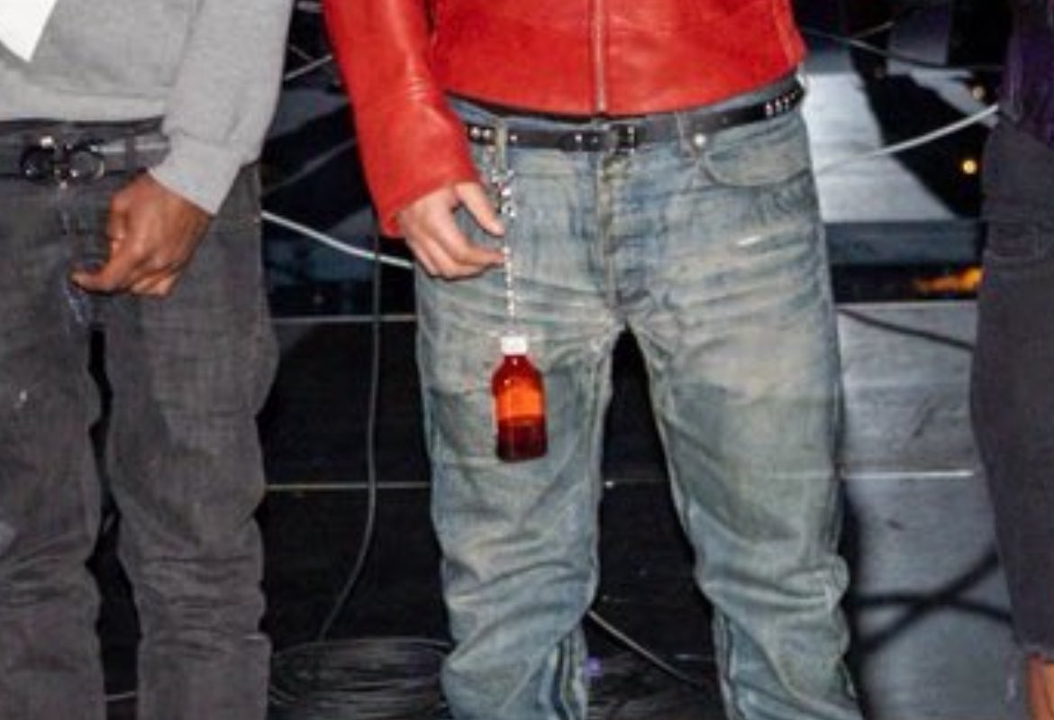 fuckboydem's tweet image. this is serious steeze icl