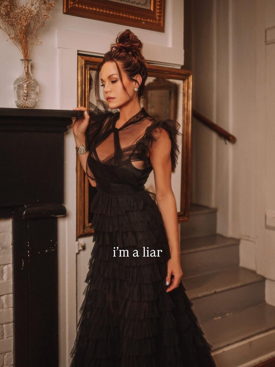 Cyndi_Thomson's tweet photo. “Liar” is the new “What I Really Meant To Say” 🖤
#newmusic #liar #countrymusic #throwbackcountry #womenofcountry https://t.co/hZn4cSaQFs