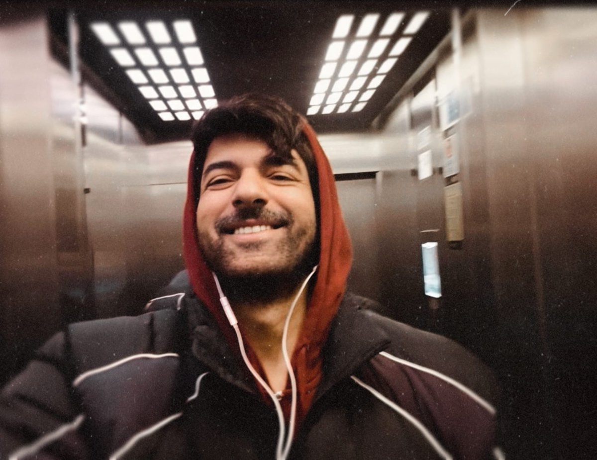 AssolutamenteEnginAkyürek🇮🇹🤍 tweet media