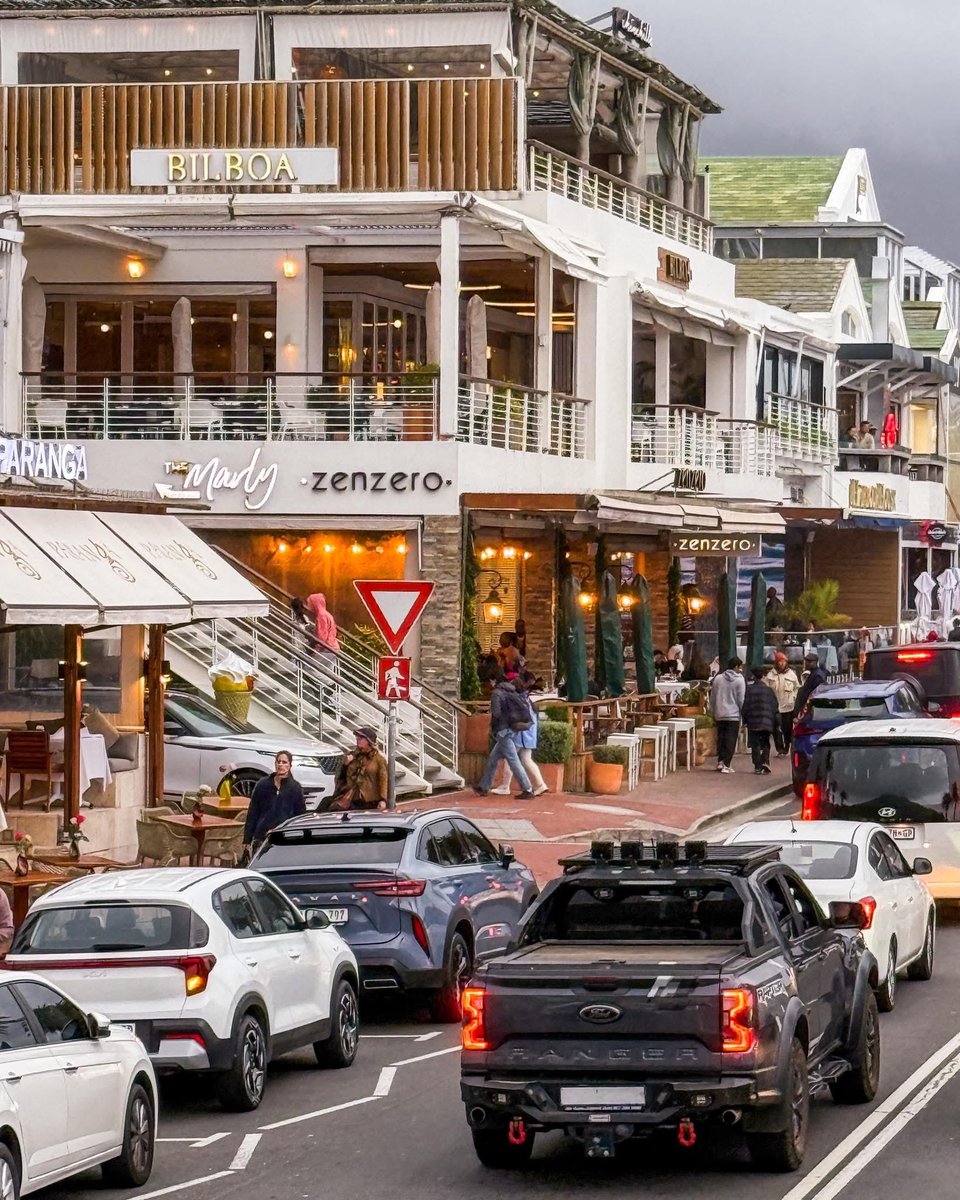 South Africa 🇿🇦 officially reclaims its position as Africa’s Largest Economy in the latest IMF update.