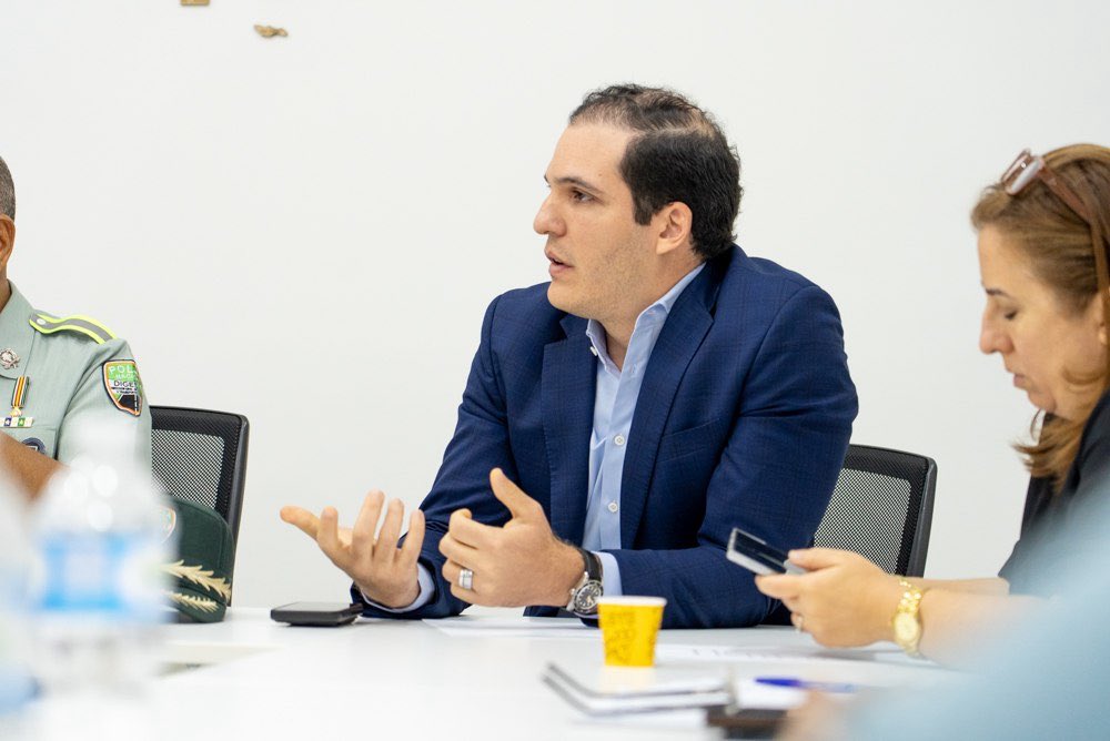 Deligne Ascención tweet media