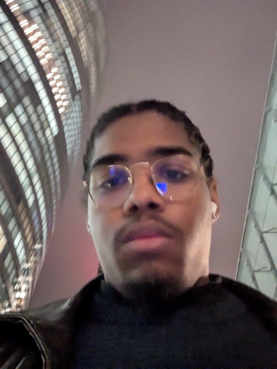 J'ai plus de batterie dans mes air pods, je viens de sortir du taff , j'ai 1h de trajet a faire