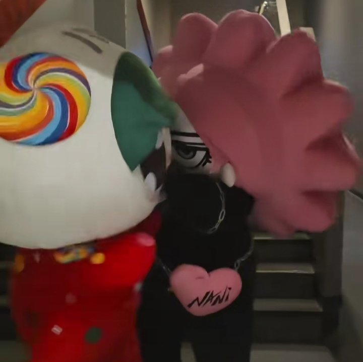 มิตรภาพ                                               คราบศัตรู