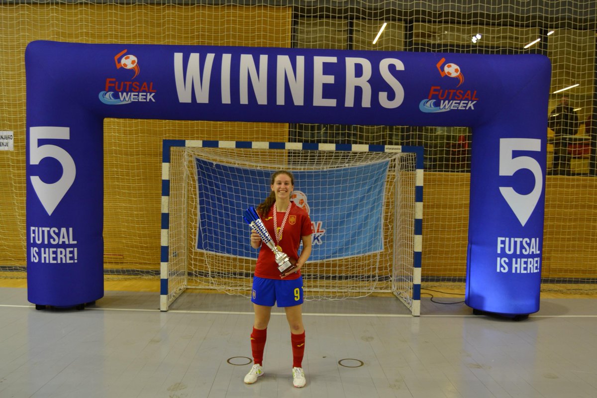 A.E. Les Corts-UBAE tweet media