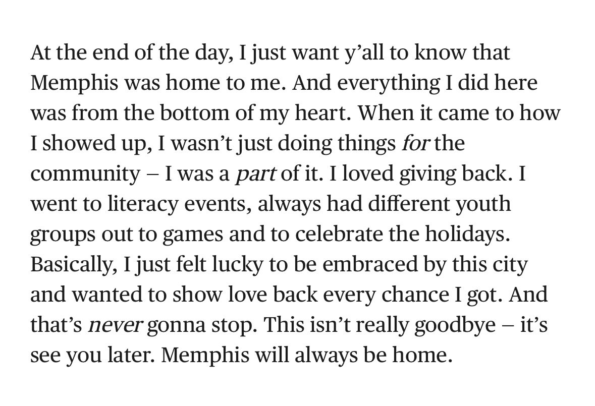 mollyhannahm's tweet photo. how can you not be emotional about basketball???? https://t.co/RFl2my7EnH