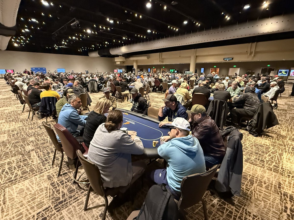 Tilted Compass tweet media