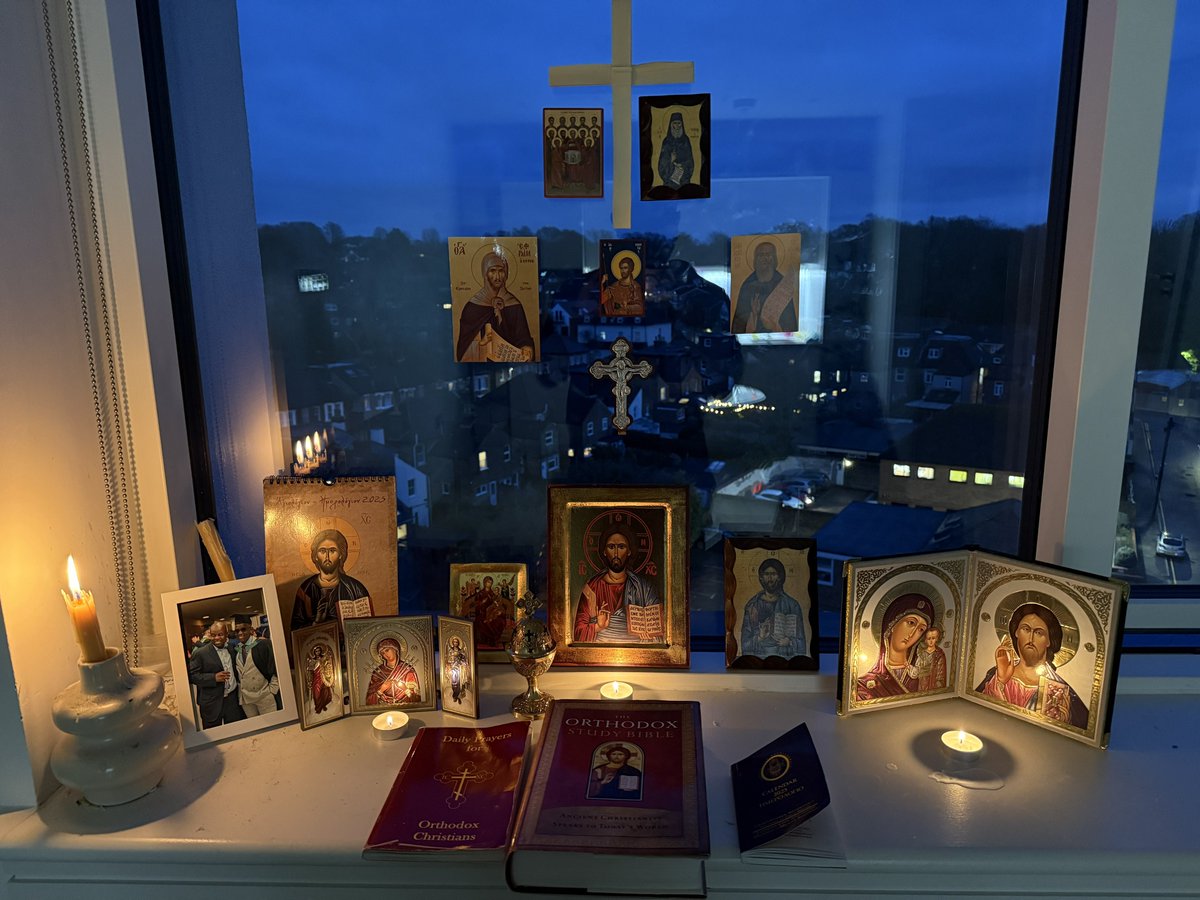 Makavelisson's tweet photo. Prayer corner: Before vs After 🙏🏾☦️ https://t.co/ERWGfBCpoH