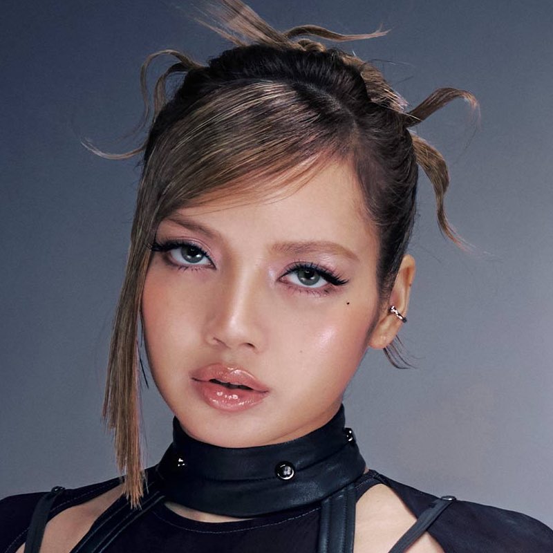 GLOBAL IT GIRL ⚡️✨