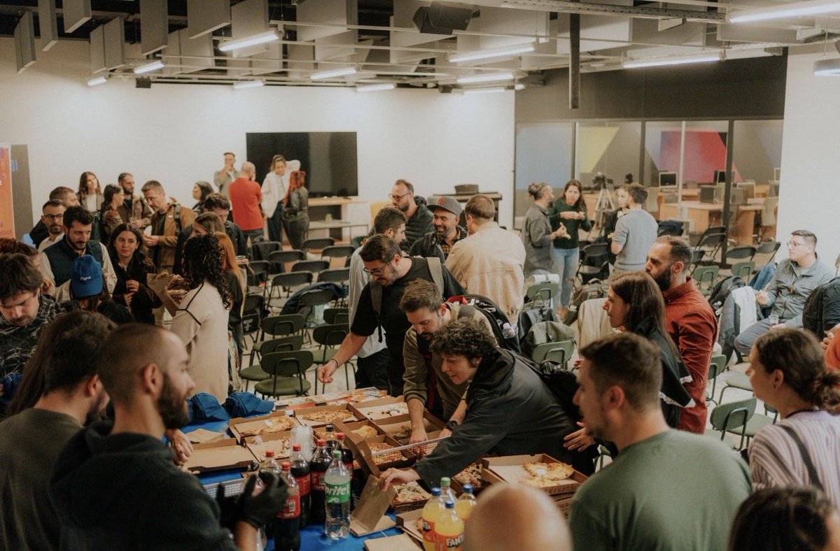 socrates tweet media