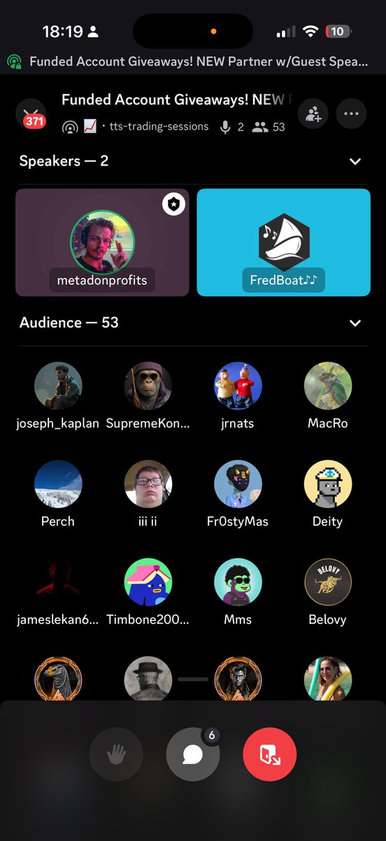 taphands tweet media