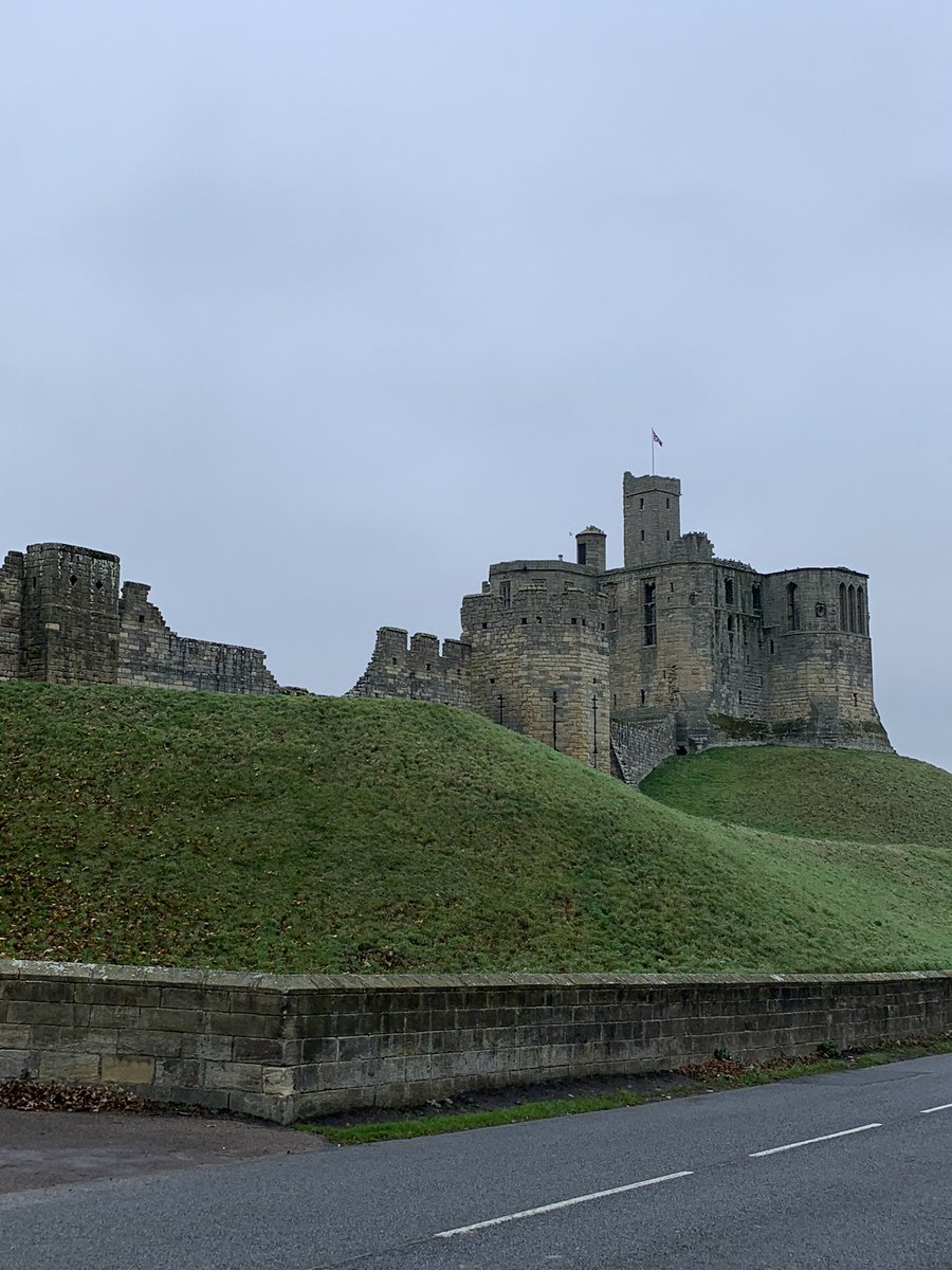 Castle Hunter 🏰 tweet media