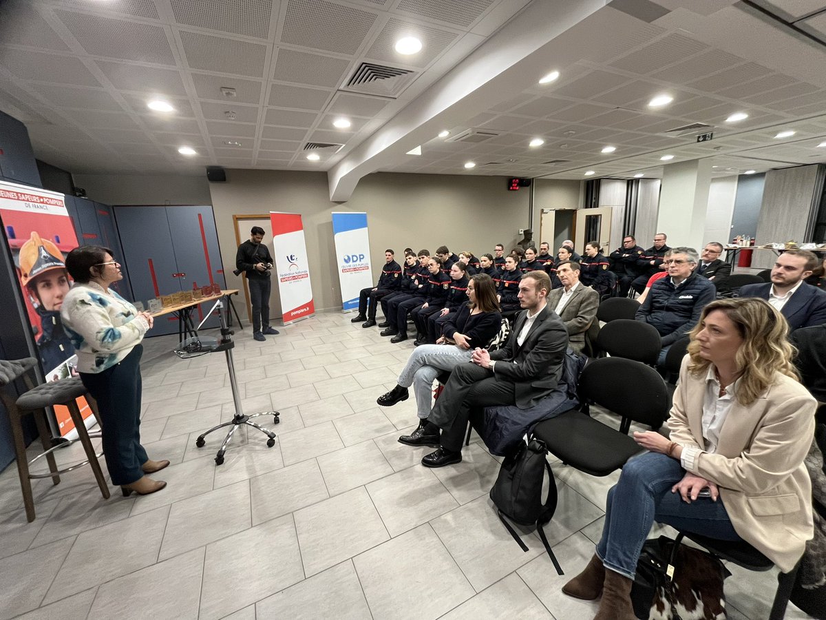 Samuel Fleck tweet media