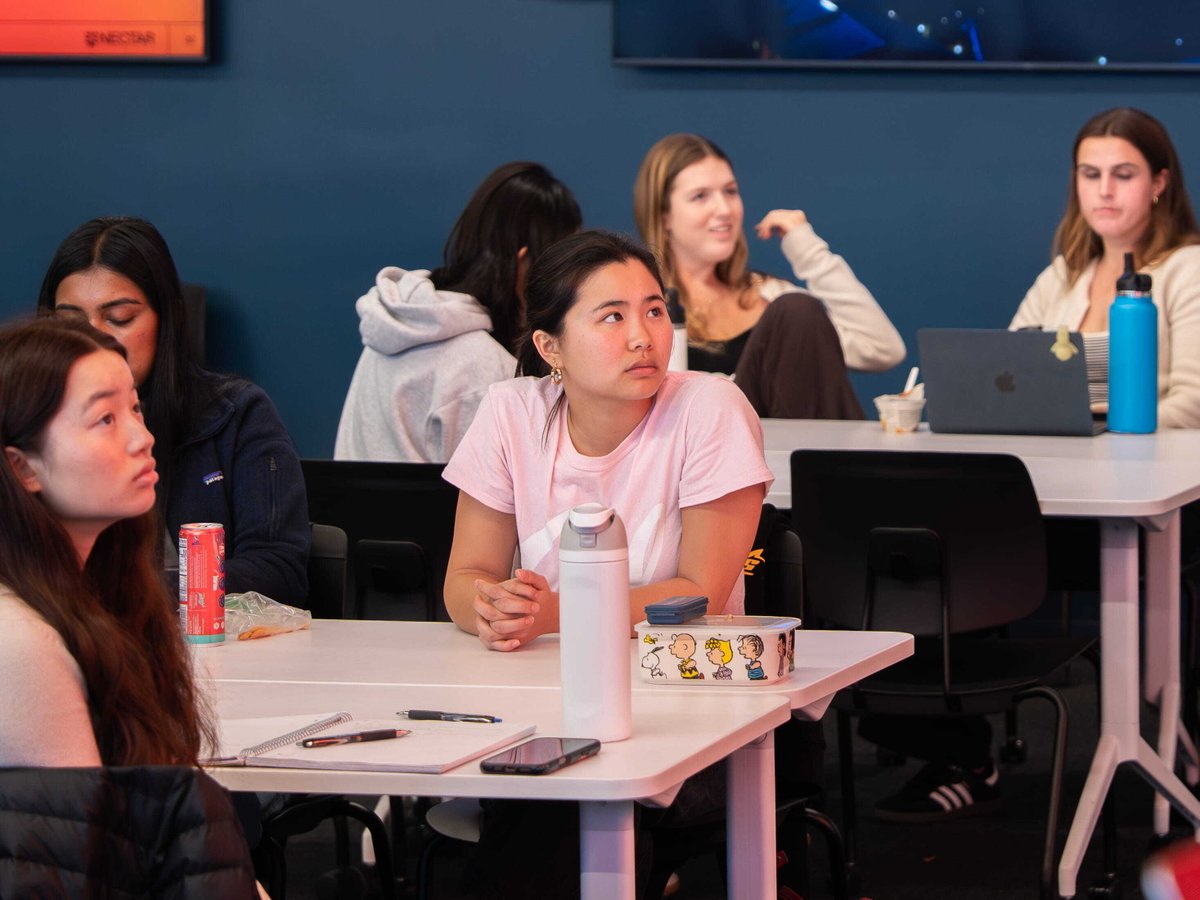 SutardjaCenter's tweet image. In Minh Tsai’s SCET class, Caroline Cotto from #NECTAR joined us to discuss alternative proteins. NECTAR’s research shows flavor drives plant-protein adoption more than nutrition or price, while processed ingredients remain a deterrent.

hubs.li/Q043qPRD0

#ucberkeley