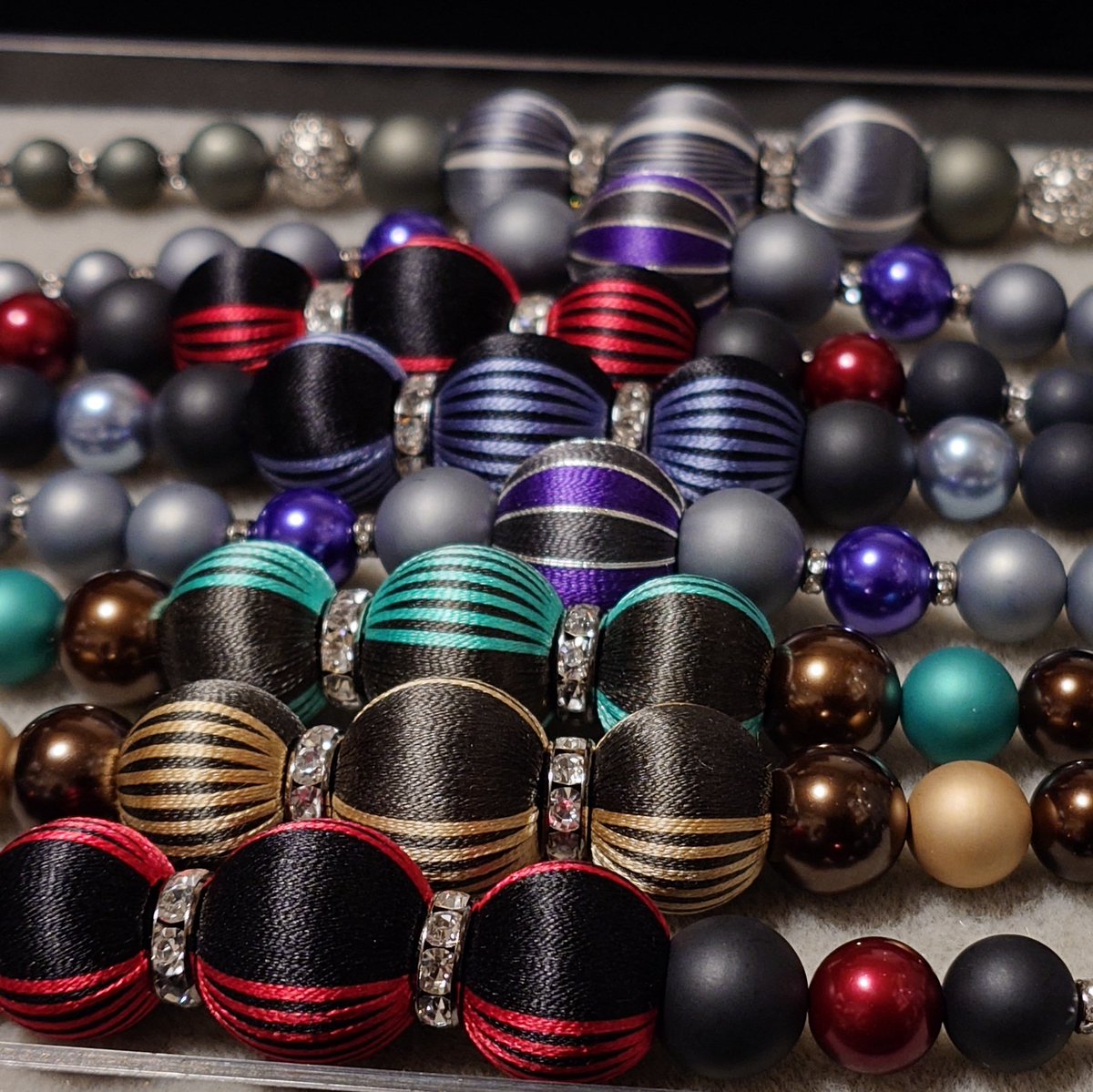 ウソだろ…2月終わりそうなんだが😱
私冬眠でもしてた？(ΦωΦ)

#巻き玉
#羽織紐
#デザフェス
#ハンドメイドマルシェ 
#クリマ