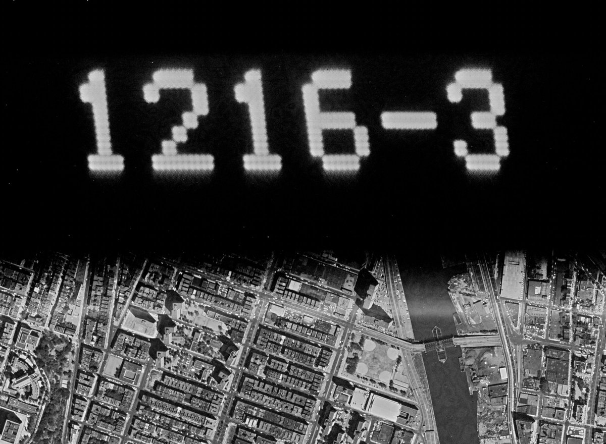 youwillmakemaps's tweet image. September 8, 1980 image of NYC shot by a National Reconnaissance Office KH-9 satellite, declassified in 2011