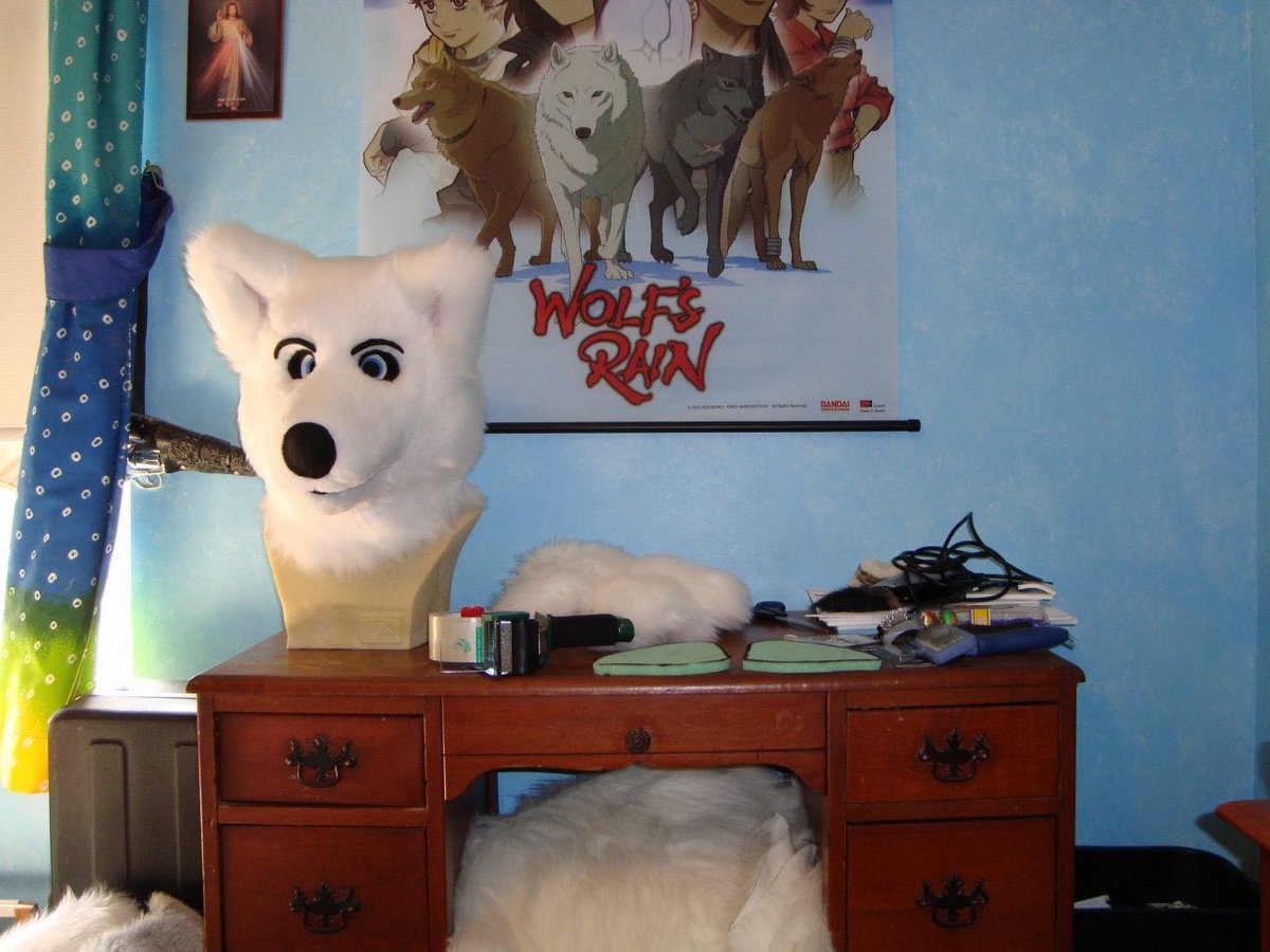 russelbuck 🐶 🎶 is making new SONGS tweet media