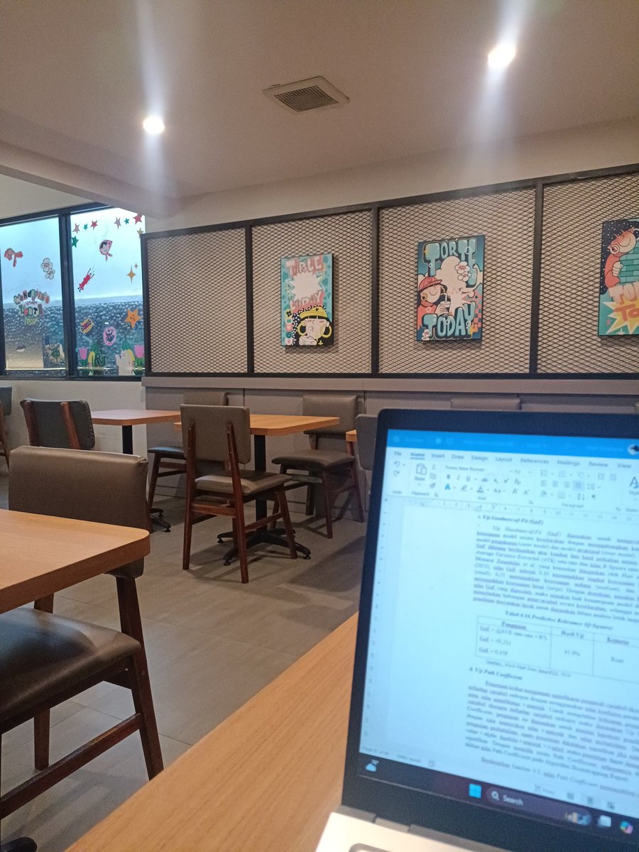 feliciaa tweet media