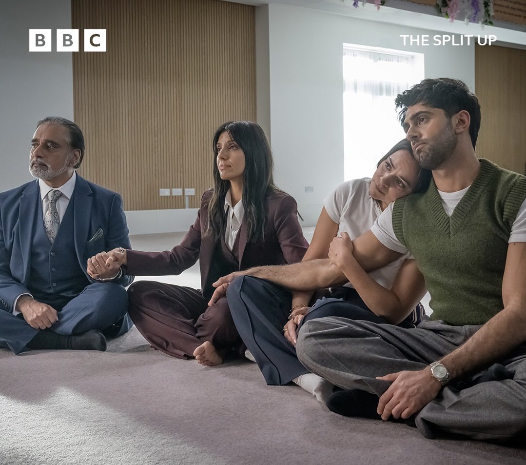 rituaryaupdates's tweet image. 📷 | First look at Ritu in The Split Up series coming to BBC iPlayer!

• #RituArya @Ritu_Arya_ #BBC #TheSplitUp •