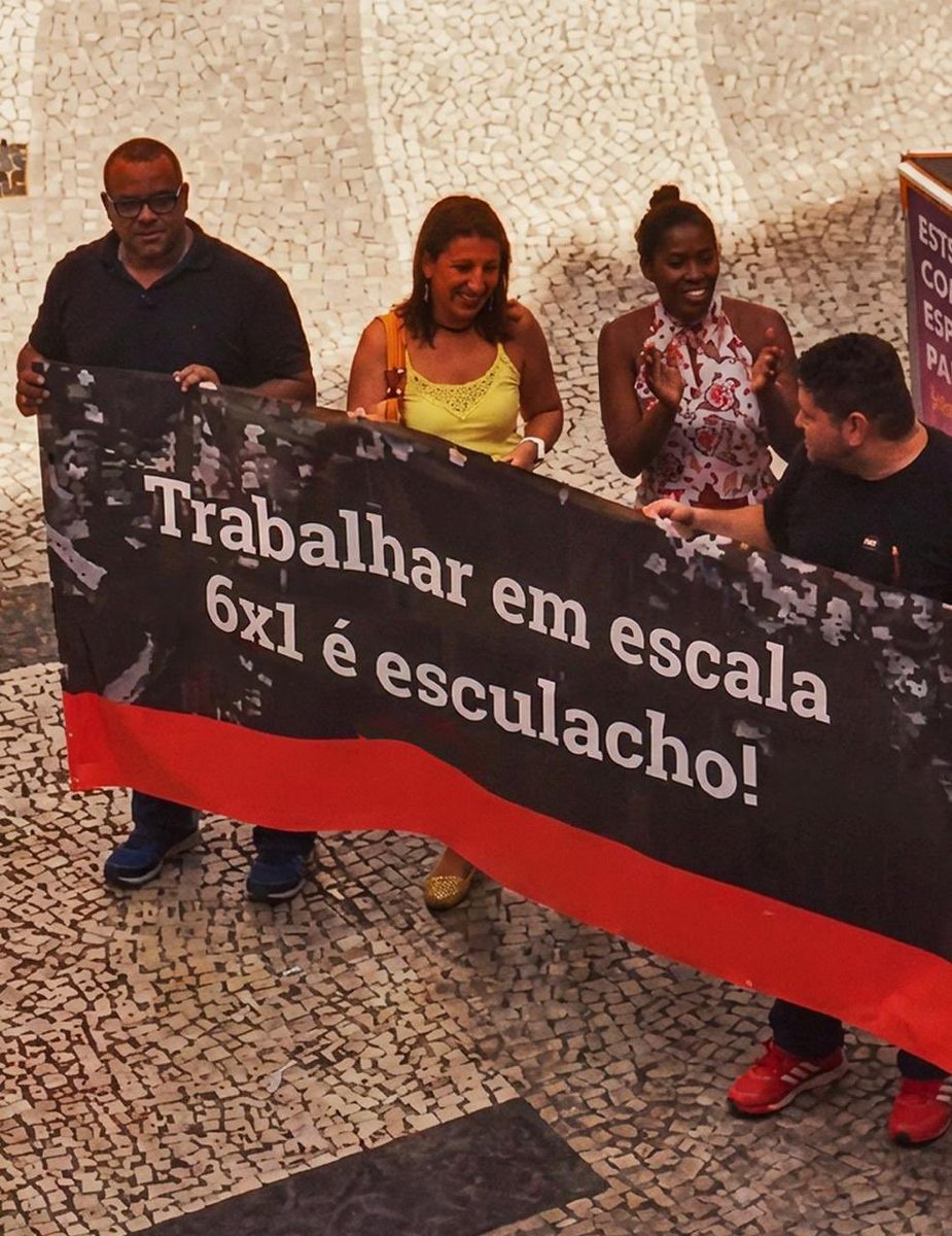 MarceloFreixo's tweet photo. Escala 6x1 é um ESCULACHO!

Todo mundo precisa de tempo para descansar e viver com dignidade.
Brasil unido pelo fim da escala 6x1! 👊 https://t.co/itzXErxO4Q