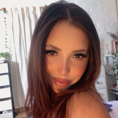 Mel_agostini's tweet photo. #NuevaFotoDePerfil https://t.co/sHO4cDrUcs