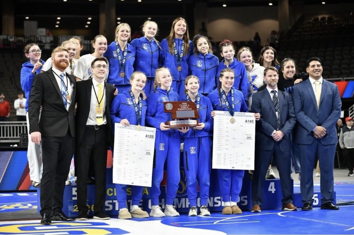 LaurenSchmeits's tweet photo. State Wrestling 2026🤼‍♀️
4th place finish 🏅
2nd place team finish🥈

Wrestling has been one of the biggest blessings life has given me. I’m so grateful for this team and all of the memories I have made through this sport💪🤼‍♀️ https://t.co/REpsQ6XMPx