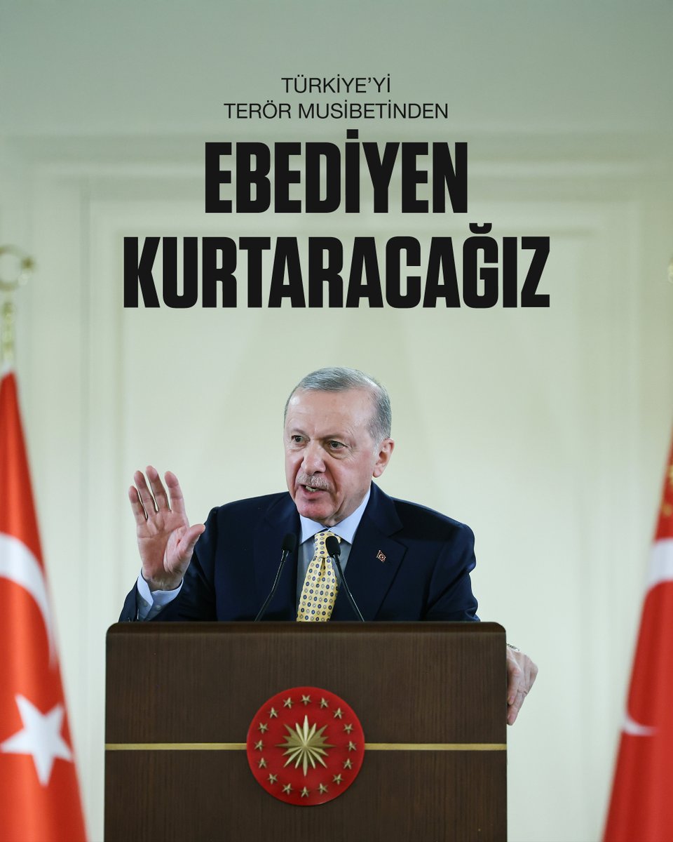 Başta şehit yakınlarımız olmak üzere 86 milyonun emanetini taşıdığımızın bilinciyle fevkalade dikkatli, tedbirli ve titiz hareket ediyoruz.

Yaklaşık yarım asırdır milletimizin yüreğini yakan terör musibetinden inşallah Türkiye’yi ebediyen kurtarmakta kararlıyız.