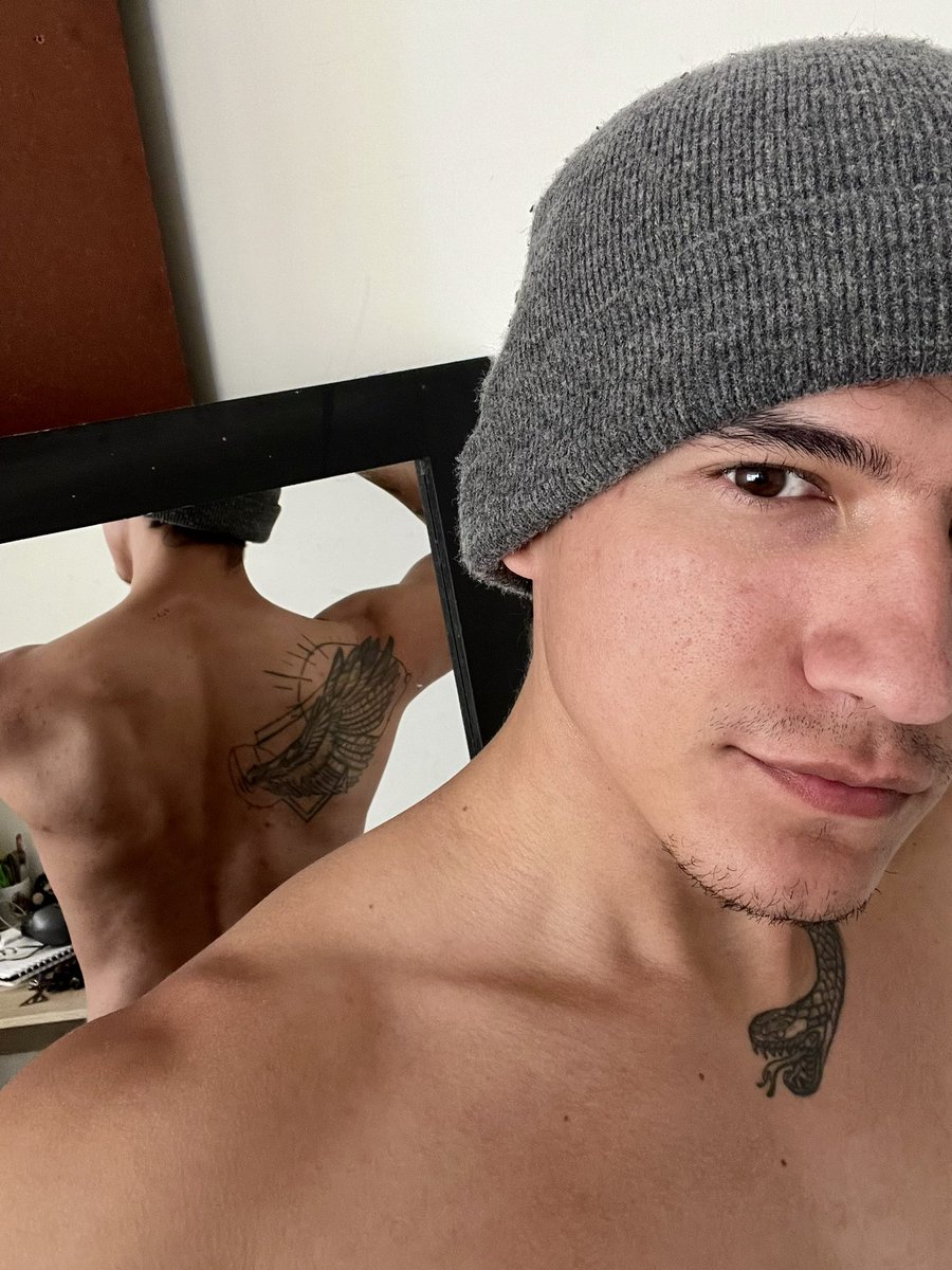 Angel Fernández tweet media