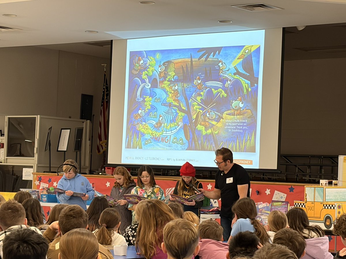 MrsBoyleAWLS's tweet photo. A visit from local artist and author Merrill Rainey! #righttoreadweek https://t.co/YGjo0BNqj5