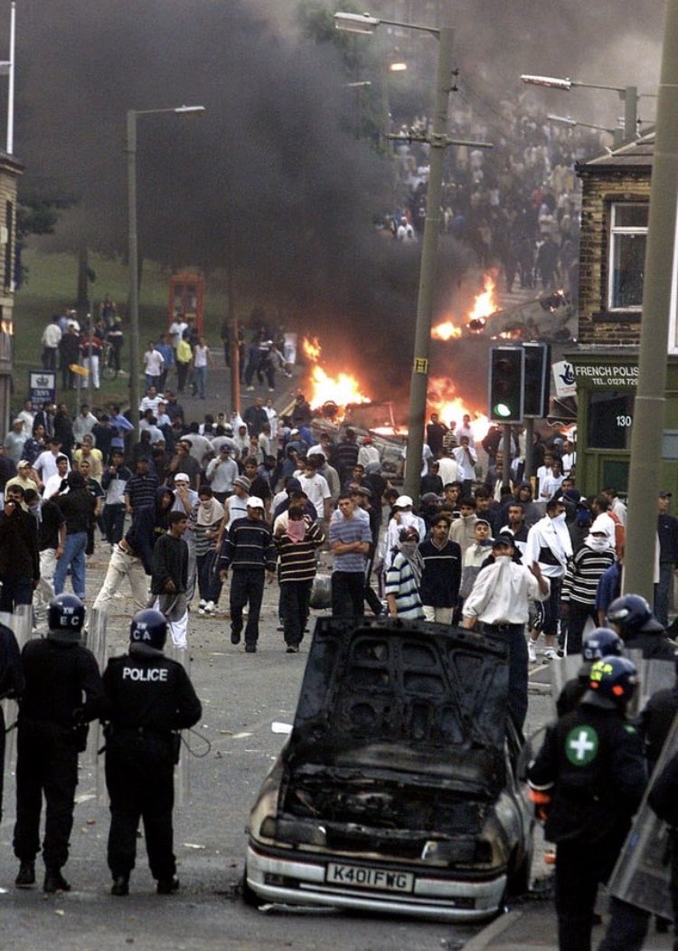 GarethDavies007's tweet image. “I don’t recognize our country anymore. I don’t understand why we have given in to Islamists and terrorists who parade in London, calling for jihad and praising Hamas. They hate Britain just as much as they hate Israel.”

Douglas Murray