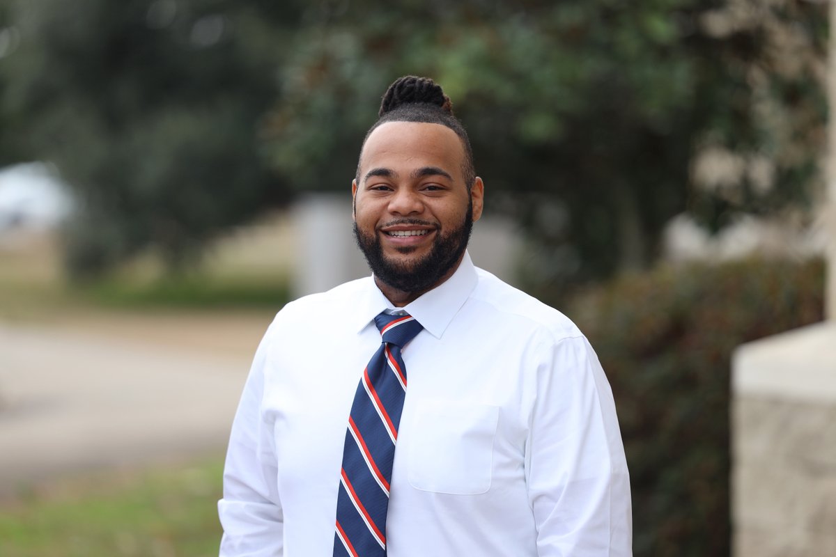 Congratulations to Justin Woods, Lead Advisor, on his election as the 2026–2028 Louisiana Liaison for NACADA: The Global Community for Academic Advising Region 7. Read more: bit.ly/4rkRH2c
#BPCCproud #goLCTCS #NACADA #StudentSuccess #AcademicAdvising #HigherEdLeadership