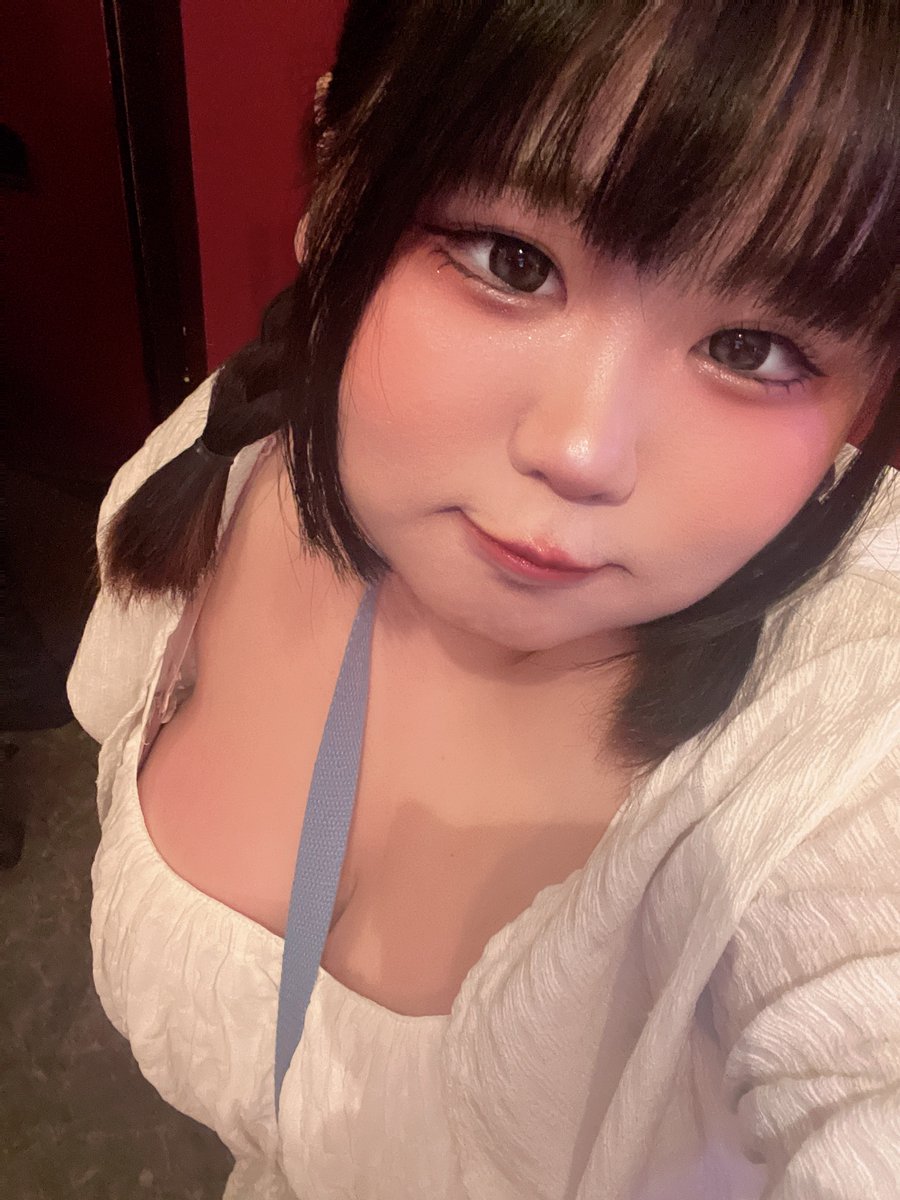 模様替えとかしたいんだけど休みになるとゆっくり寝ちゃうねー