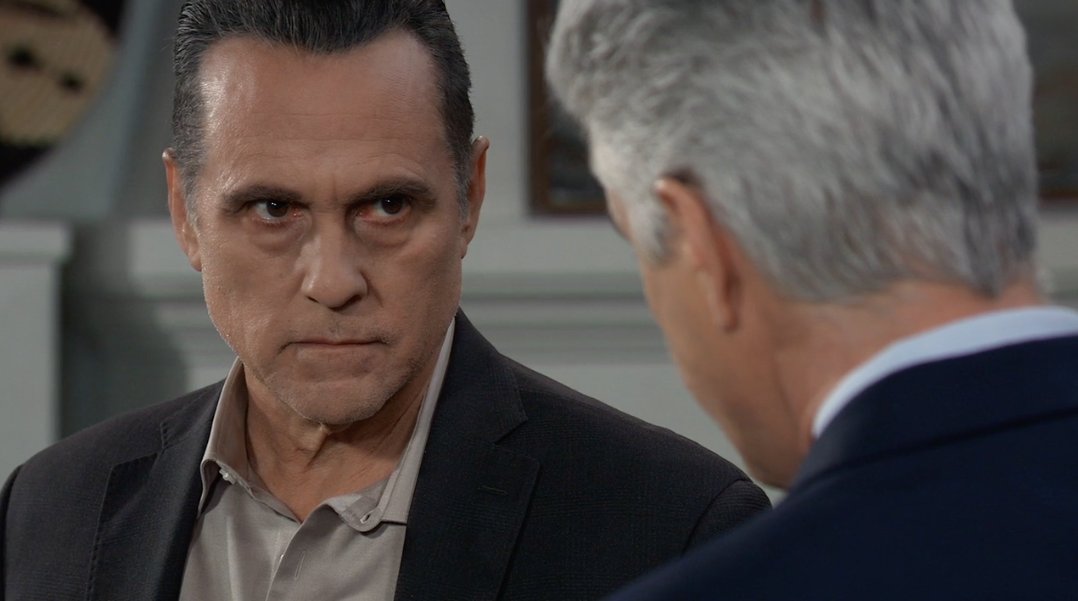 Sonny's dalliance with ADA Turner could prove very problematic for them both. Do either of them regret that kiss?
An all-new #GH starts RIGHT NOW on ABC! <a href="/MauriceBenard/">Maurice Benard</a>
