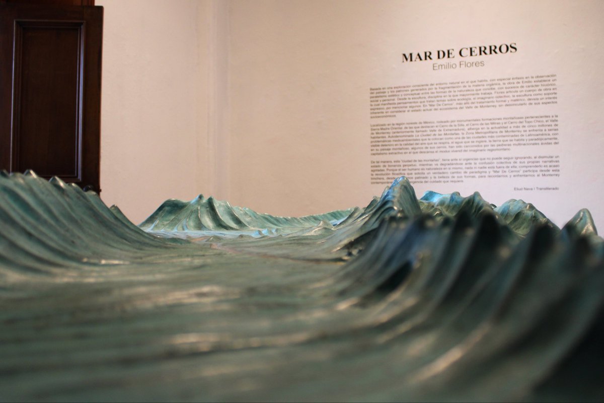 transliterado's tweet photo. No te pierdas el proyecto expositivo "Mar de Cerros", de Emilio Flores, en la Sala de la Estampa, del Museo Metropolitano de Monterrey. De martes a domingo, en un horario de 10:00 am a 5:00 pm; hasta el domingo 1 de marzo de 2026. https://t.co/RmXHRztIAX