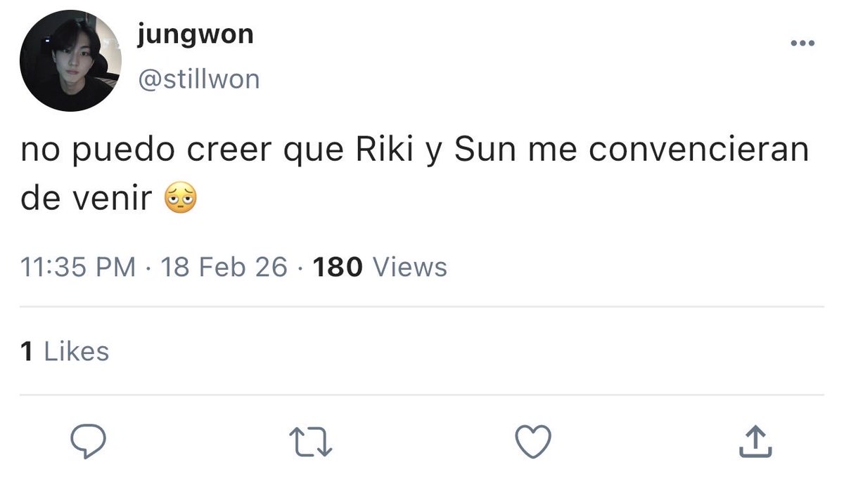 vampirewithluvv's tweet photo. #jaywon au || promise ring

jw y jy fueron el primer amor del otro… hasta que una oferta imposible de rechazar los separó. cuatro años después, el destino los vuelve a juntar. ¿los sentimientos que juraron enterrar volverán o las promesas que hicieron quedarán vacías? https://t.co/BwuBsIF34k