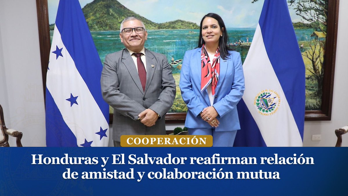 CancilleriaHN's tweet photo. 𝐇𝐨𝐧𝐝𝐮𝐫𝐚𝐬 𝐲 𝐄𝐥 𝐒𝐚𝐥𝐯𝐚𝐝𝐨𝐫 𝐫𝐞𝐚𝐟𝐢𝐫𝐦𝐚𝐧 𝐫𝐞𝐥𝐚𝐜𝐢ó𝐧 𝐝𝐞 𝐚𝐦𝐢𝐬𝐭𝐚𝐝 𝐲 𝐜𝐨𝐥𝐚𝐛𝐨𝐫𝐚𝐜𝐢ó𝐧 𝐦𝐮𝐭𝐮𝐚 🇭🇳🤝🏽 🇸🇻 

La Subsecretaria Pamela Handal Rivera recibió la visita del Embajador de la República de El Salvador, Jorge Alberto Umaña, quien estuvo acompañado por la Ministro Consejero Dafne Villatoro.

Durante la reunión, ambas partes 𝐜𝐨𝐢𝐧𝐜𝐢𝐝𝐢𝐞𝐫𝐨𝐧 𝐞𝐧 𝐥𝐚 𝐢𝐦𝐩𝐨𝐫𝐭𝐚𝐧𝐜𝐢𝐚 𝐝𝐞 𝐟𝐨𝐫𝐭𝐚𝐥𝐞𝐜𝐞𝐫 𝐥𝐚 𝐞𝐬𝐭𝐫𝐞𝐜𝐡𝐚 𝐫𝐞𝐥𝐚𝐜𝐢ó𝐧 𝐛𝐢𝐥𝐚𝐭𝐞𝐫𝐚𝐥 𝐲 𝐦𝐚𝐧𝐭𝐞𝐧𝐞𝐫 𝐮𝐧 𝐝𝐢á𝐥𝐨𝐠𝐨 𝐩𝐞𝐫𝐦𝐚𝐧𝐞𝐧𝐭𝐞 𝐪𝐮𝐞 𝐩𝐞𝐫𝐦𝐢𝐭𝐚 𝐩𝐫𝐨𝐟𝐮𝐧𝐝𝐢𝐳𝐚𝐫 𝐥𝐨𝐬 𝐥𝐚𝐳𝐨𝐬 𝐝𝐞 𝐚𝐦𝐢𝐬𝐭𝐚𝐝 𝐲 𝐜𝐨𝐨𝐩𝐞𝐫𝐚𝐜𝐢ó𝐧 𝐞𝐧𝐭𝐫𝐞 𝐚𝐦𝐛𝐨𝐬 𝐩𝐚í𝐬𝐞𝐬.

Entre los temas abordados destacaron los relacionados a los organismos regionales, las iniciativas en el área de seguridad, la importancia de impulsar las inversiones y los vínculos comerciales, así como el intercambio de buenas prácticas en el sector turismo.🌏✅

La Subsecretaria Handal agradeció la disposición del Gobierno de El Salvador y reafirmó el compromiso de Honduras de seguir 𝐭𝐫𝐚𝐛𝐚𝐣𝐚𝐧𝐝𝐨 𝐝𝐞 𝐦𝐚𝐧𝐞𝐫𝐚 𝐜𝐨𝐨𝐫𝐝𝐢𝐧𝐚𝐝𝐚 𝐲 𝐜𝐨𝐦𝐩𝐥𝐞𝐦𝐞𝐧𝐭𝐚𝐫𝐢𝐚, sumando esfuerzos para para generar más oportunidades y bienestar para ambos pueblos.