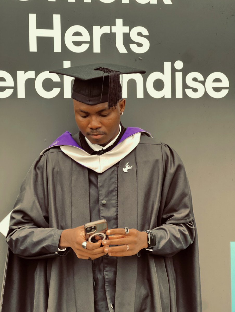 rotimi🪐 tweet media