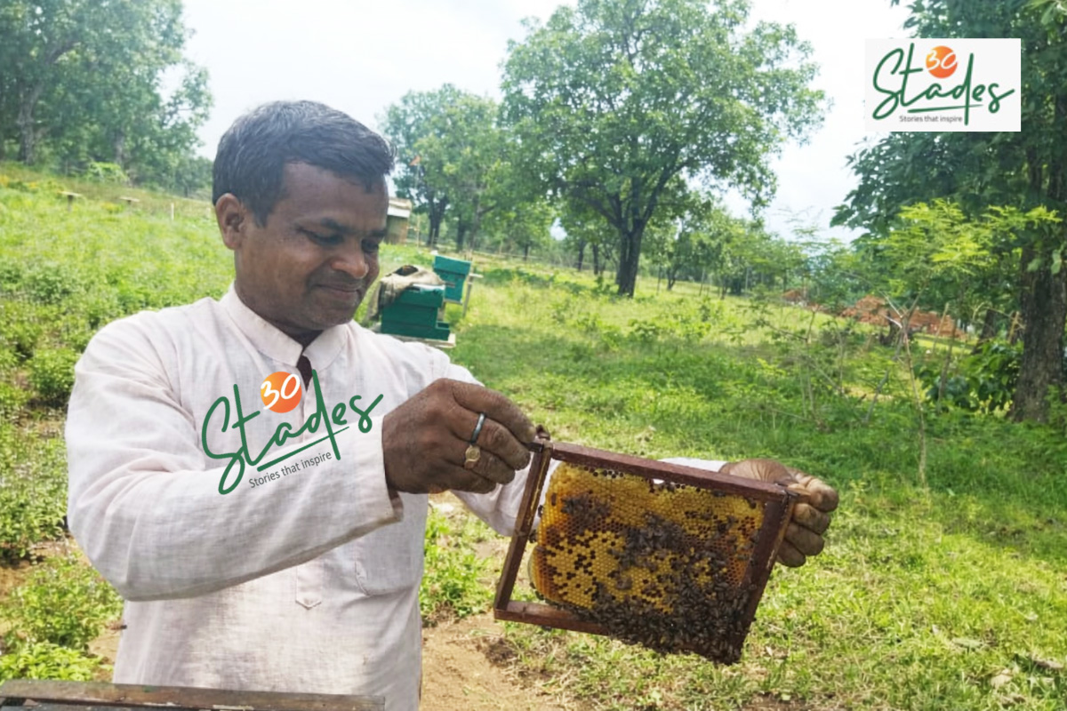 After quitting the Biju Janata Dal, Maheswar Mohanta invested Rs 4.5 lakh in beekeeping and failed. He restarted with local bees and crop-linked honey varieties, clocking Rs 40 lakh/year and is now targeting Rs 85 lakh, writes Niroj R Misra:

30stades.com/farming/ex-pol… #farming